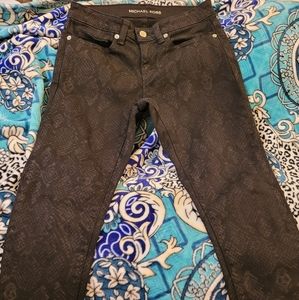 Michael Kors Izzy Skinny Black Print Jeans. Size 0